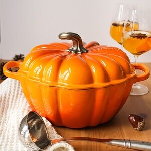 Le Creuset Enameled Cast Iron Figural Pumpkin Cocotte, 4 qt